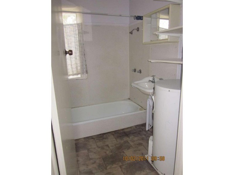 4/22 Percy Street, West End QLD 4810