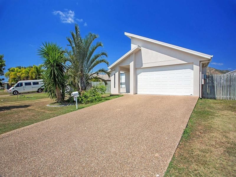 3 Goldcrest Court, Condon QLD 4815