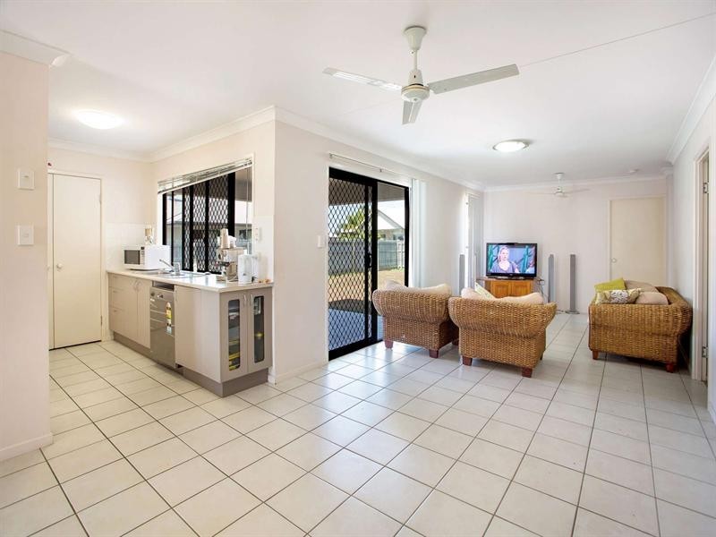 3 Goldcrest Court, Condon QLD 4815