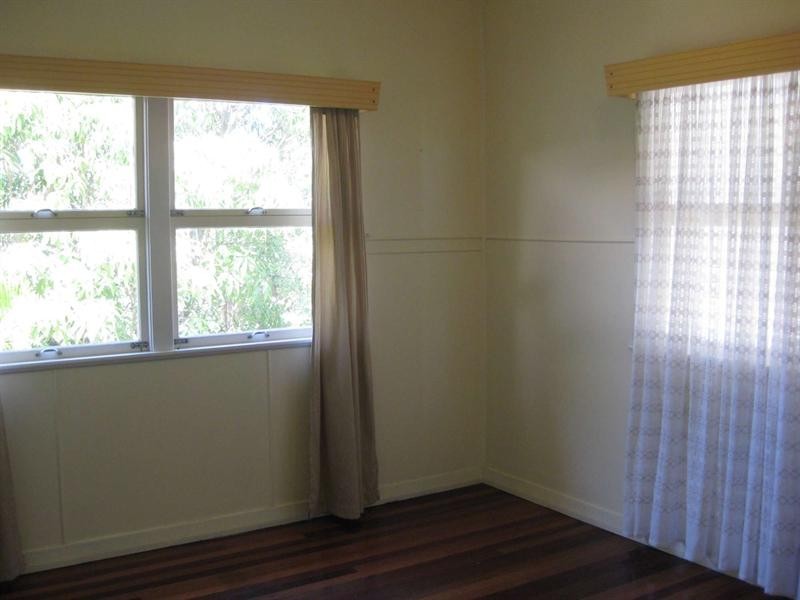 18 Hammett Street, Currajong QLD 4812