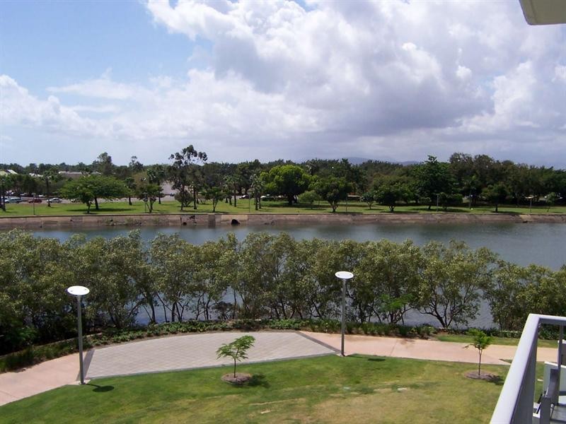 Townsville City QLD 4810