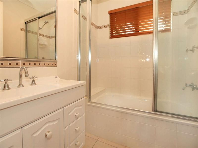 26 Fuji Court, Mount Louisa QLD 4814