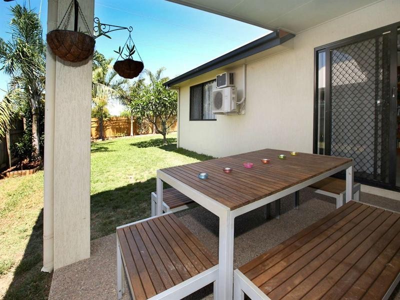 19 Dundas Crescent, Kirwan QLD 4817