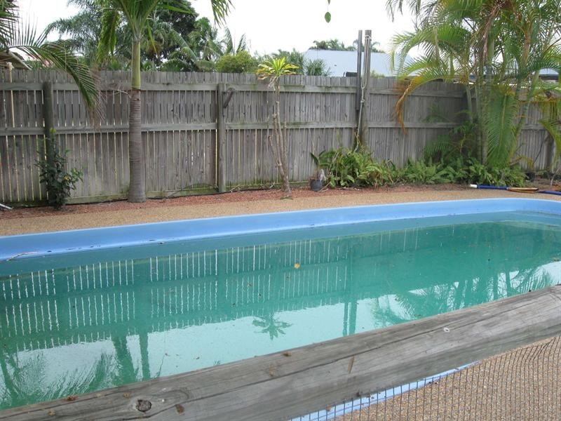 11 Kinnardy Street, Burdell QLD 4818