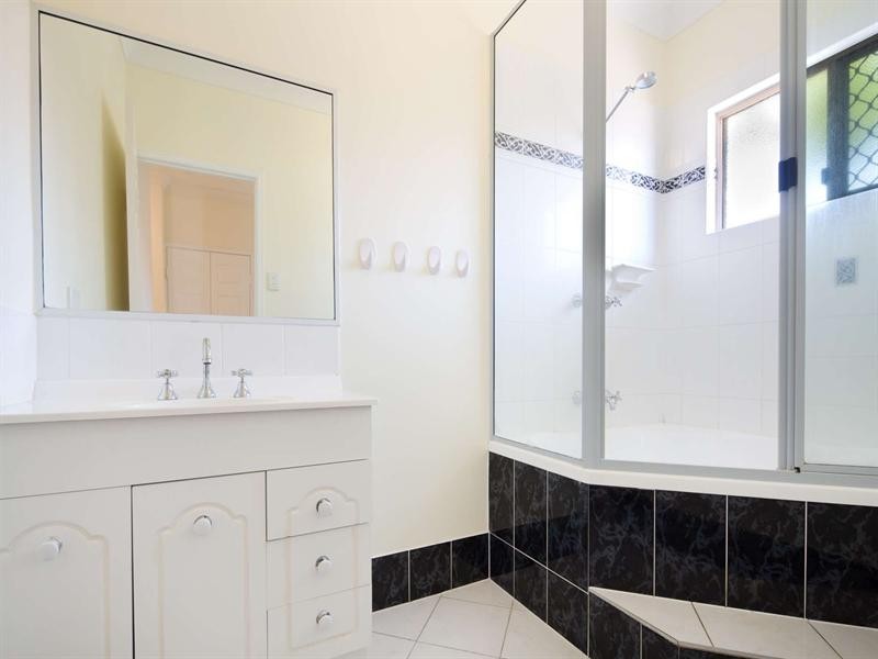 29 Porter Avenue, Kirwan QLD 4817