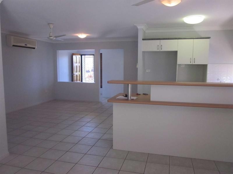 8 Tryon Court, Kirwan QLD 4817