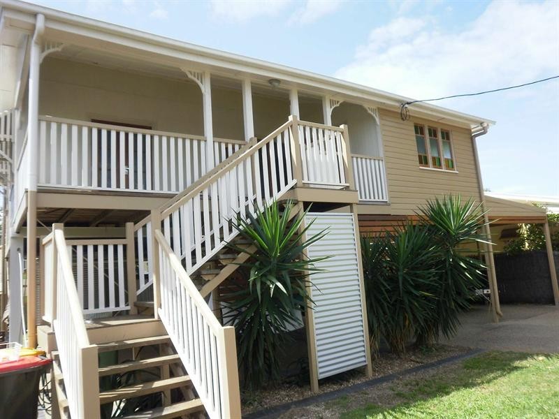 11 Cannan Street, South Townsville QLD 4810