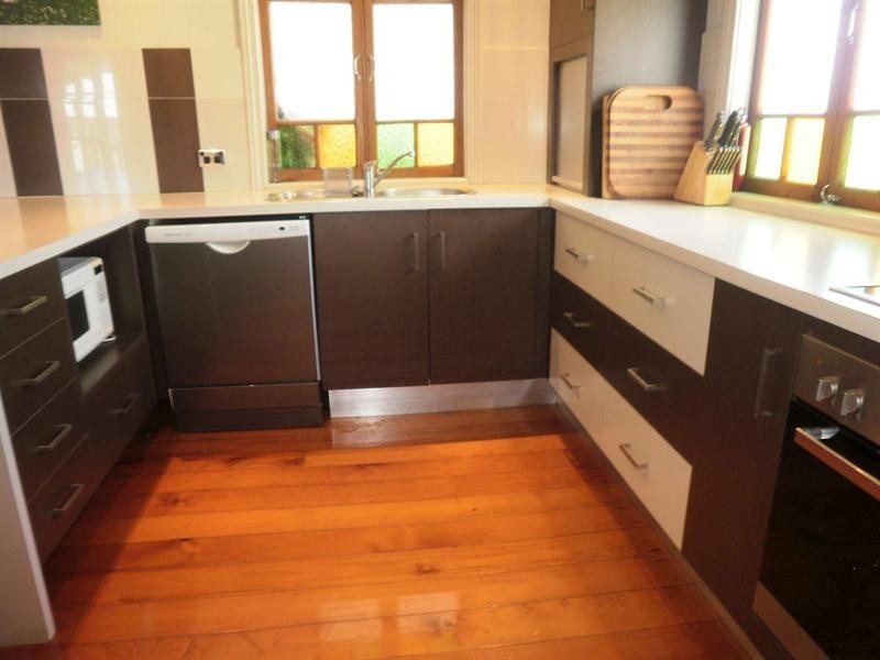 11 Cannan Street, South Townsville QLD 4810