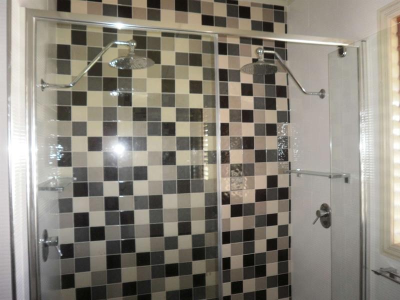 11 Cannan Street, South Townsville QLD 4810