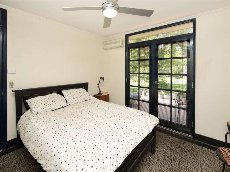 41 Reef Street, Saunders Beach QLD 4818