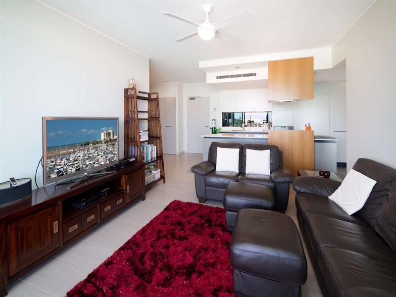 2508/6 Mariners Drive, Townsville QLD 4810