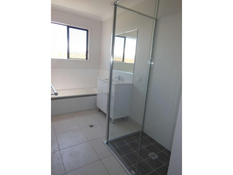 41 Brookfield Terrace, Idalia QLD 4811