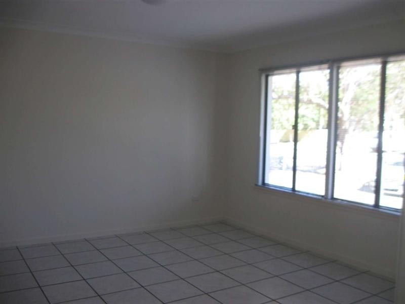 31 Howitt Street, North Ward QLD 4810