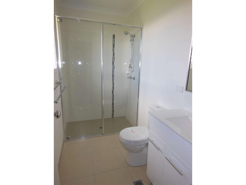 72 Kinnardy Street, Burdell QLD 4818