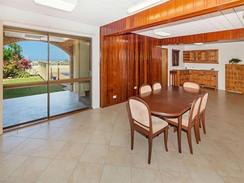 4 Stirling Drive, Castle Hill QLD 4810