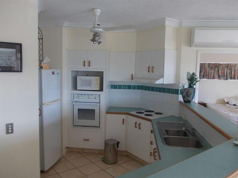 4B/3 The Strand, North Ward QLD 4810