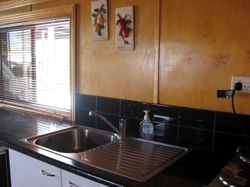 2A Lenning Place, Nome QLD 4816