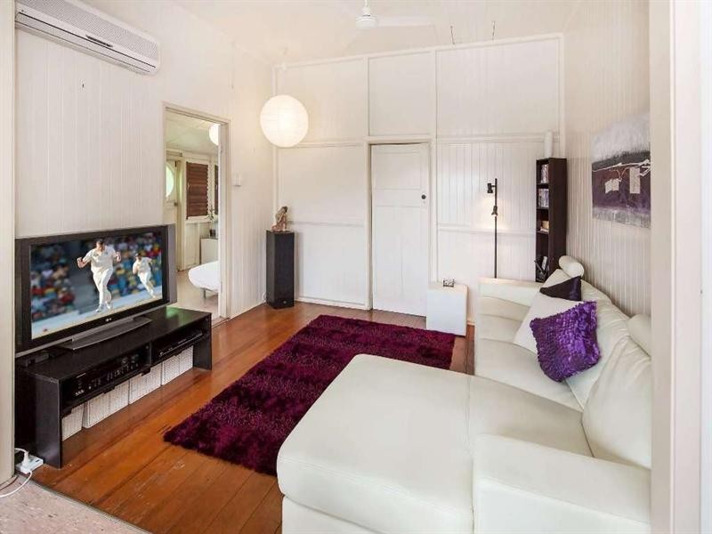 35 Queens Road, Hermit Park QLD 4812