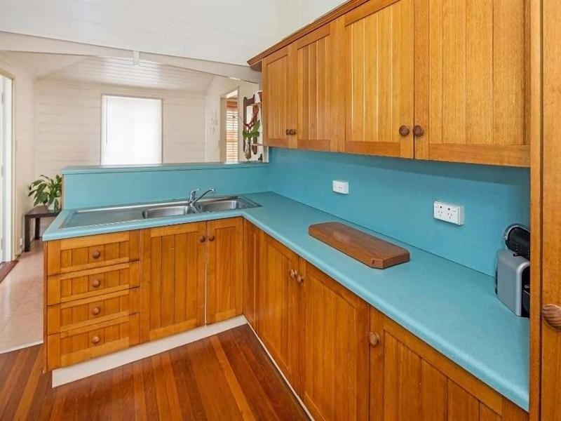 35 Queens Road, Hermit Park QLD 4812