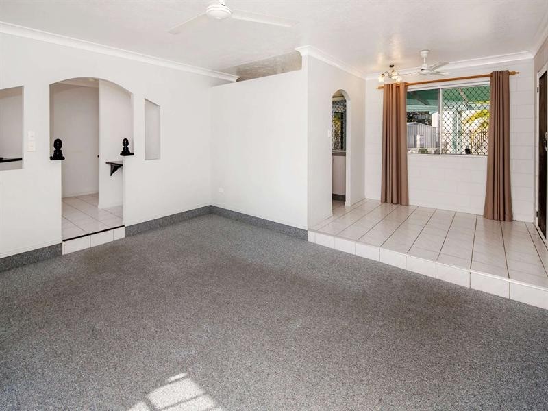 15 Hawthorn Street, Thuringowa Central QLD 4817