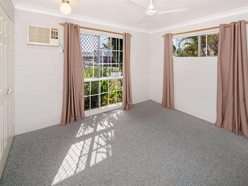 15 Hawthorn Street, Thuringowa Central QLD 4817