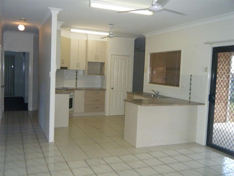 11 Montserrat Court, Kirwan QLD 4817