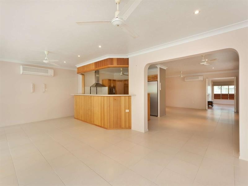 232 Kelso Drive, Kelso QLD 4815