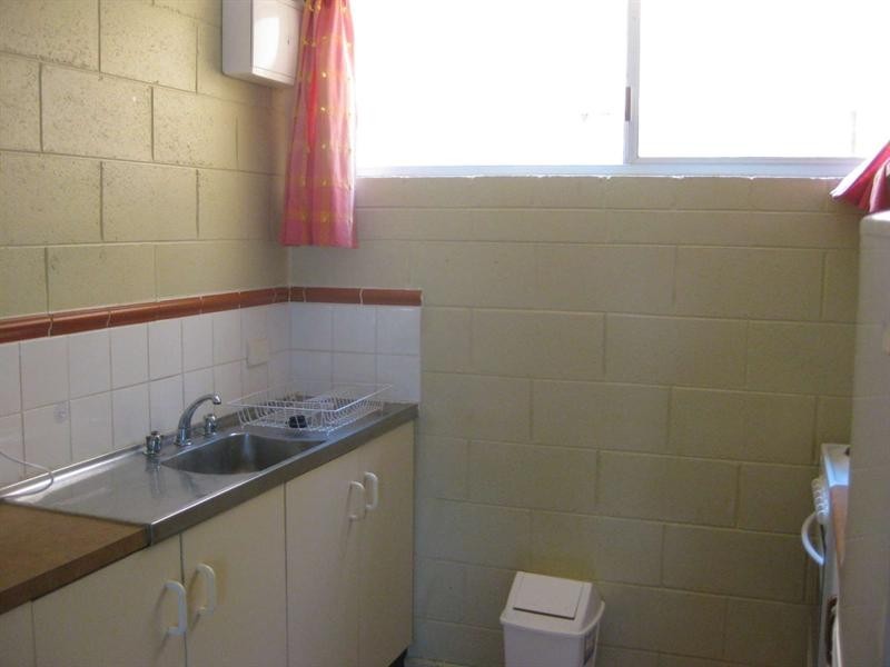 7/140 Eyre Street, North Ward QLD 4810