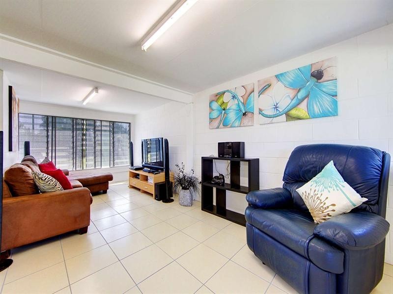 11 Cabarita Street, Cranbrook QLD 4814