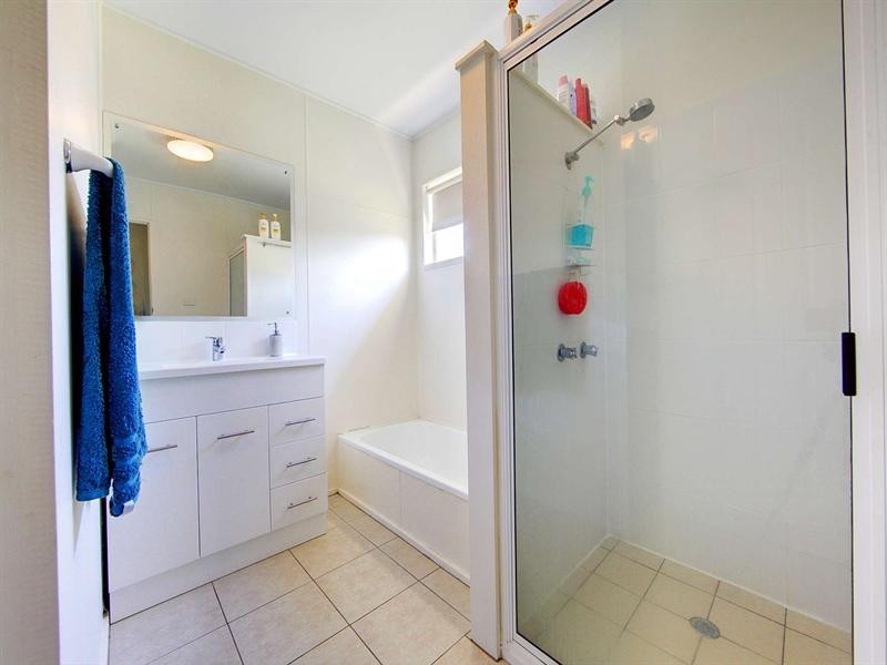 11 Cabarita Street, Cranbrook QLD 4814