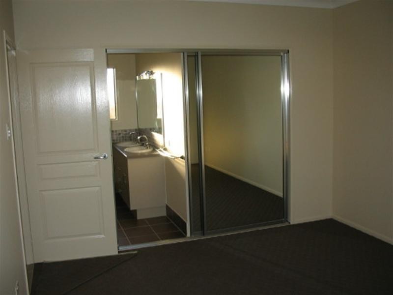 113 Shutehaven Circuit, Bushland Beach QLD 4818