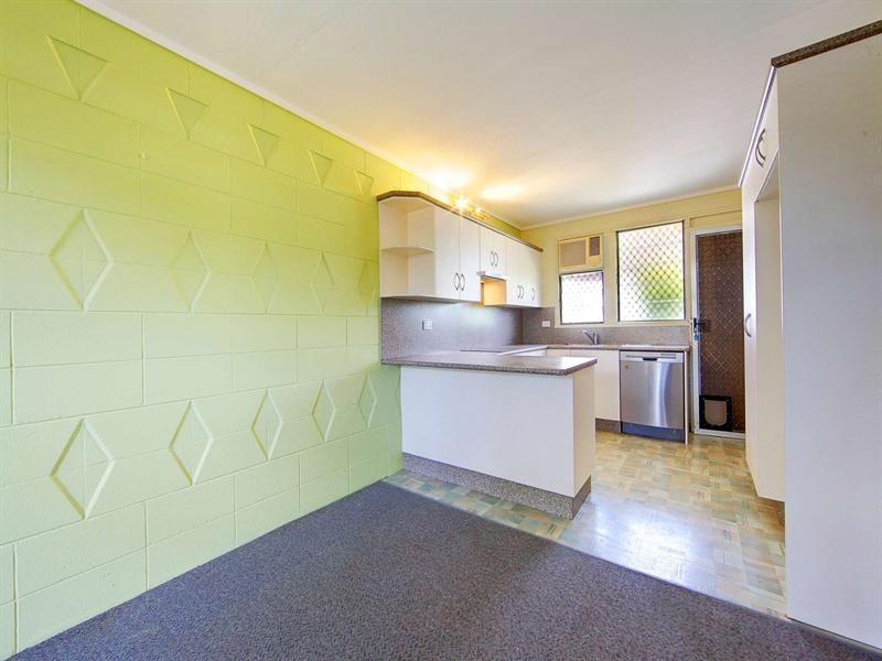 2/18 Love Lane, Mundingburra QLD 4812