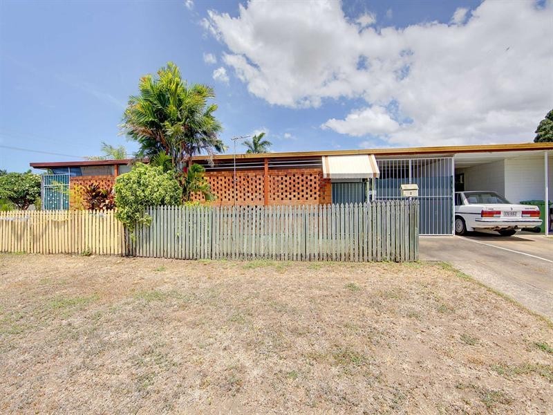 2/18 Love Lane, Mundingburra QLD 4812