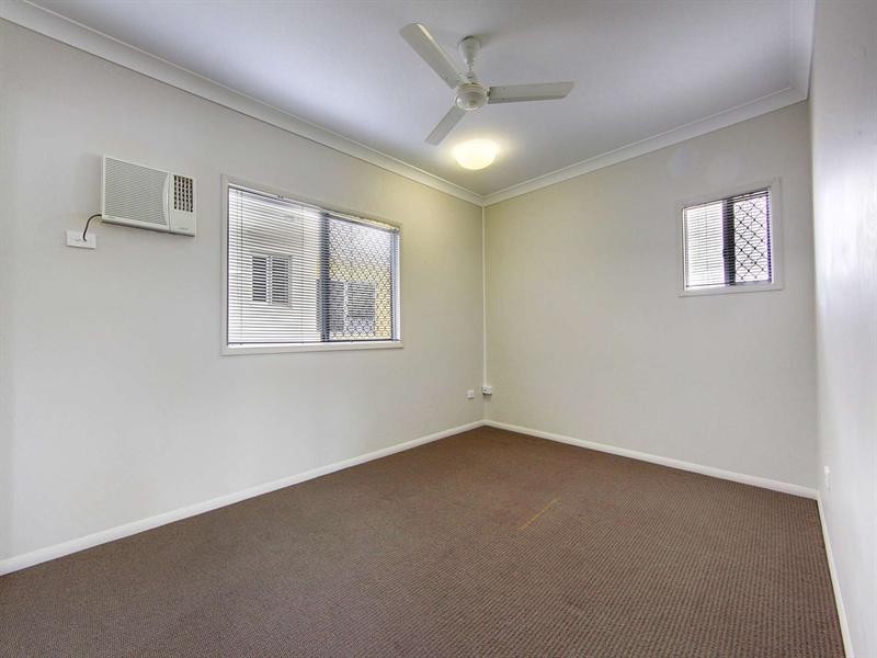 34 Golf Links Drive, Kirwan QLD 4817