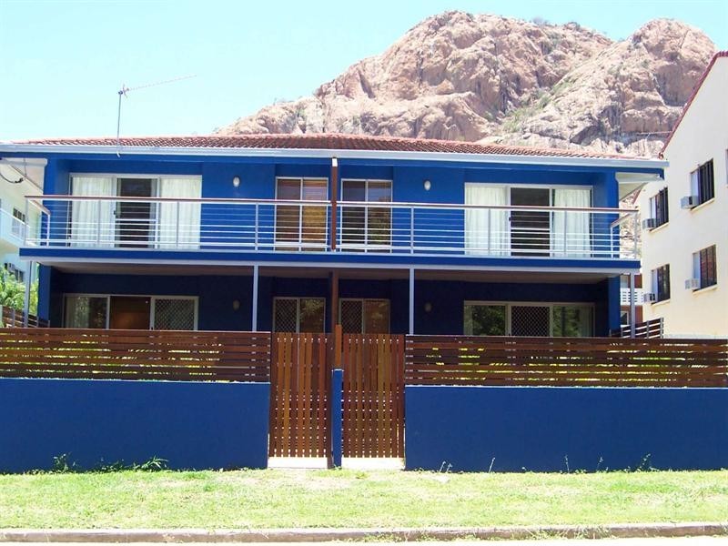 12/8 Alexandra Street, North Ward QLD 4810