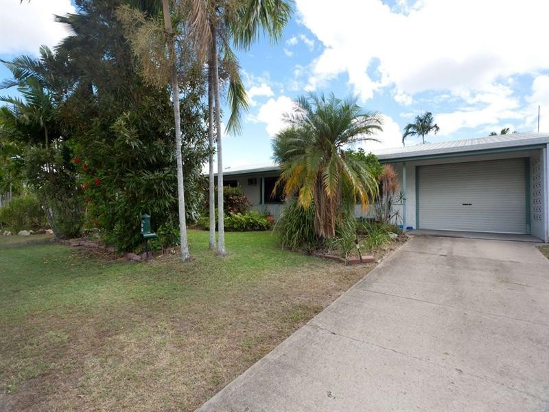 80 Whitsunday Drive, Kirwan QLD 4817