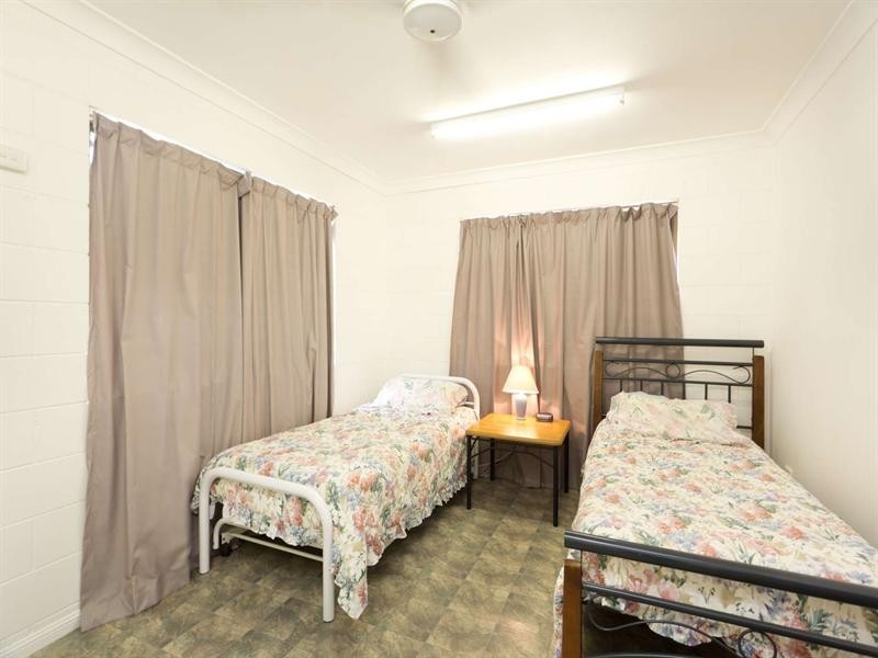 80 Whitsunday Drive, Kirwan QLD 4817