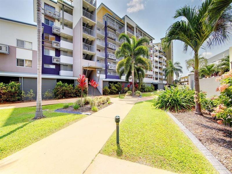 37/11-17 Stanley Street, Townsville City QLD 4810