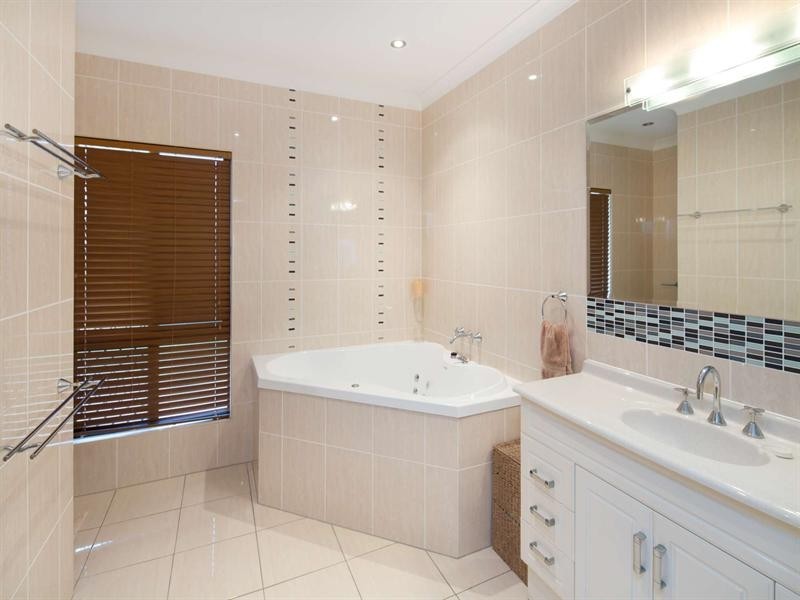 13 Therese Court, Alice River QLD 4817