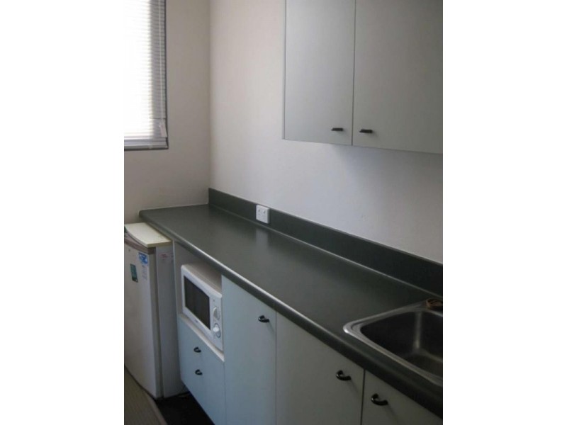 111/75 The Strand, North Ward QLD 4810