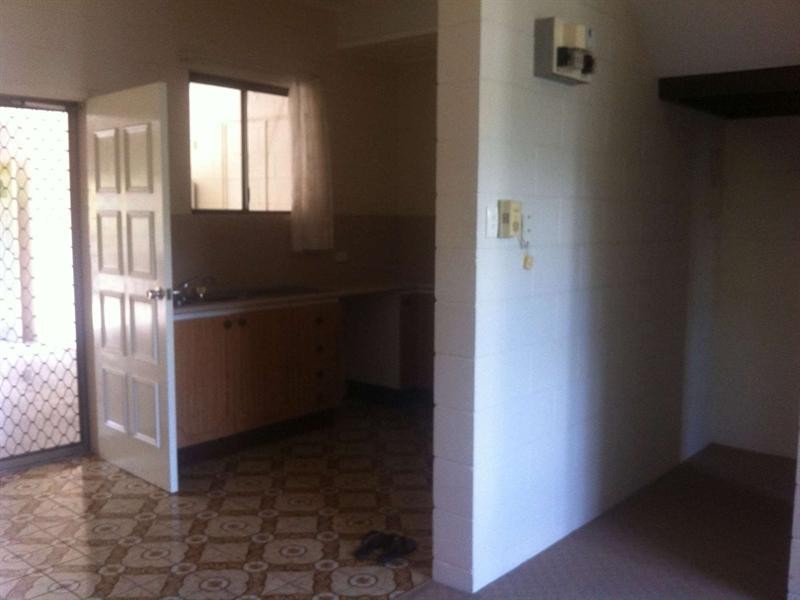 West End QLD 4810