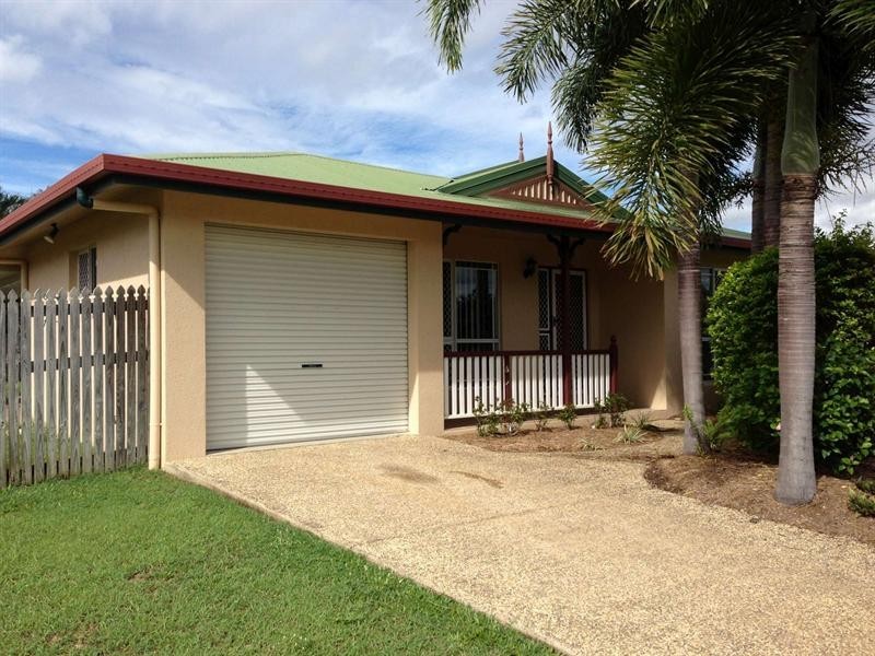 13 Serrata Court, Kirwan QLD 4817