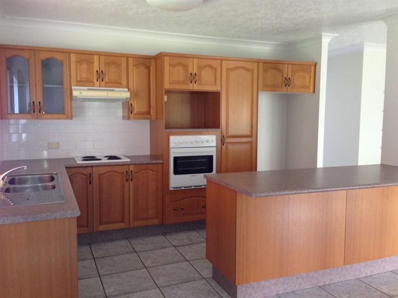 13 Serrata Court, Kirwan QLD 4817