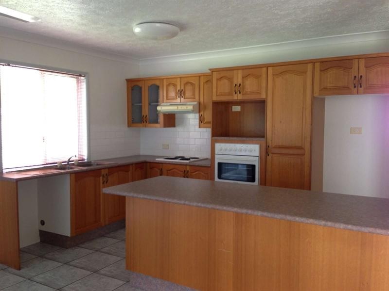 13 Serrata Court, Kirwan QLD 4817