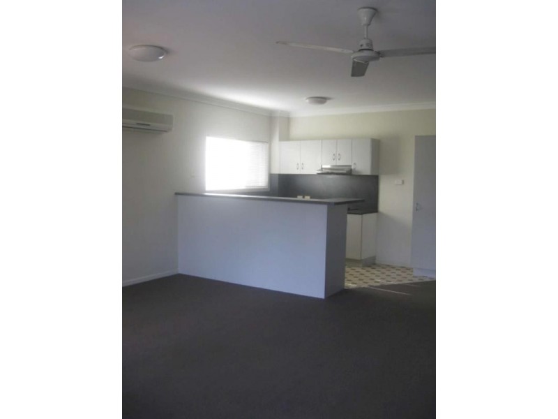 6/48 McIlwriath Street, South Townsville QLD 4810