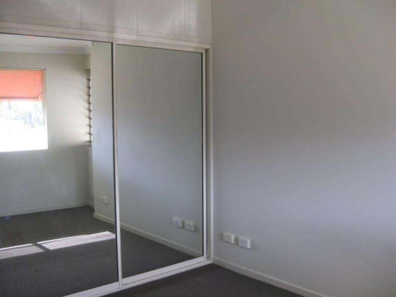 6/48 McIlwriath Street, South Townsville QLD 4810