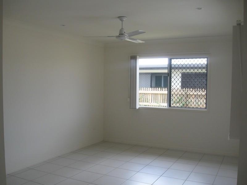 19 Kroymans Drive, Mount Louisa QLD 4814