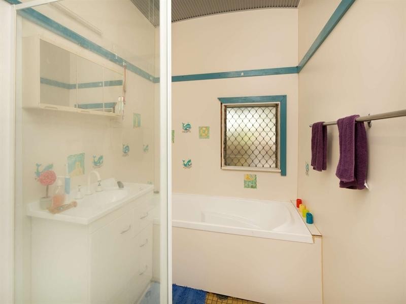 3 Dyer Street, Pallarenda QLD 4810