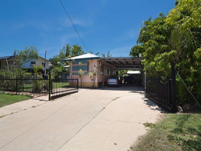 3 Dyer Street, Pallarenda QLD 4810