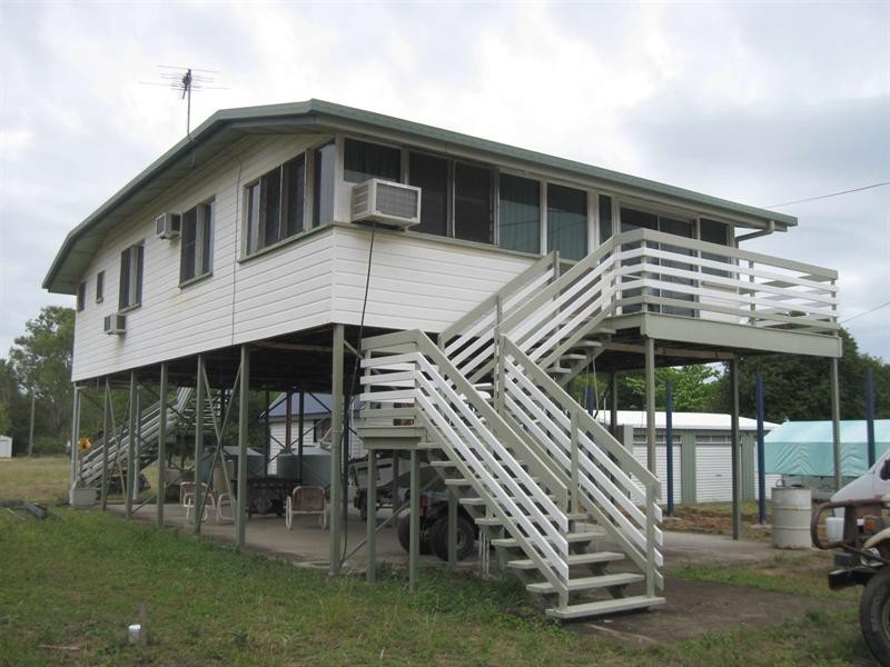 2 Lenning Place, Nome QLD 4816